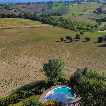 Casali Marchigiani - Ville Vacanza Private Con Piscina Ostra Luaran gambar